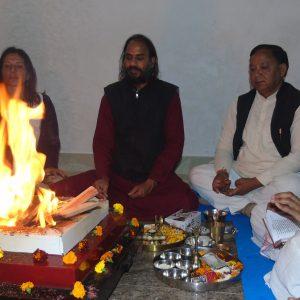 Yoga Essence Welcome Moment