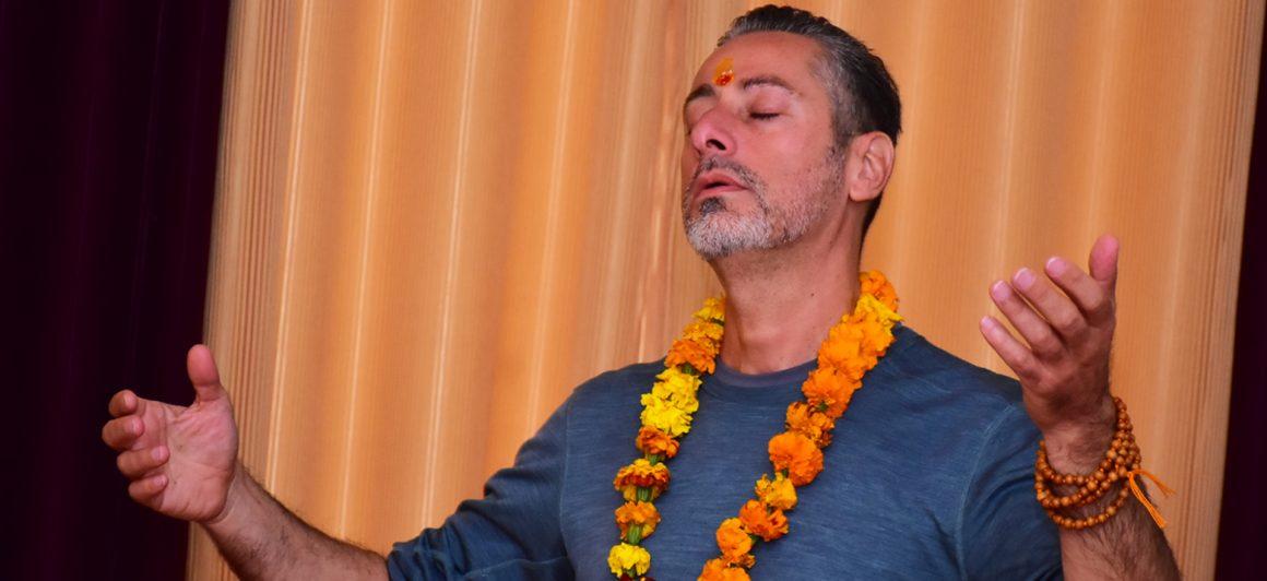 KIRTAN YOGA KIRTAN MEDITATION kirtan yoga